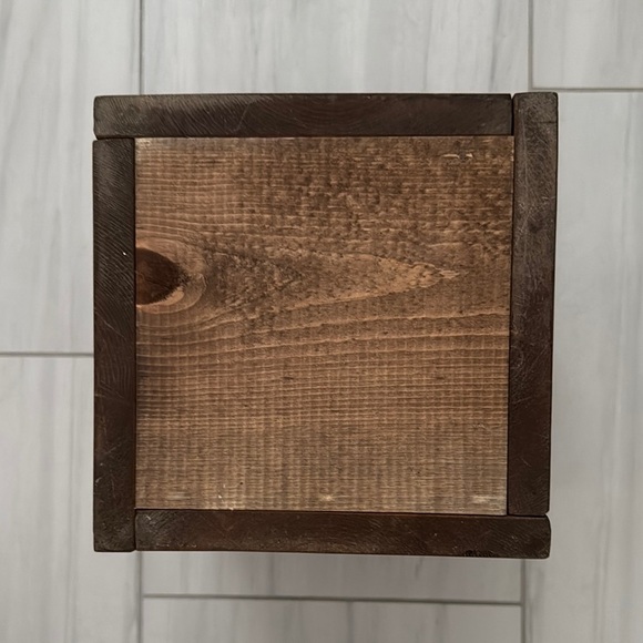 Rustic Primitive Wooden Storage Box with Black Metal Handles - Picture 7 of 8